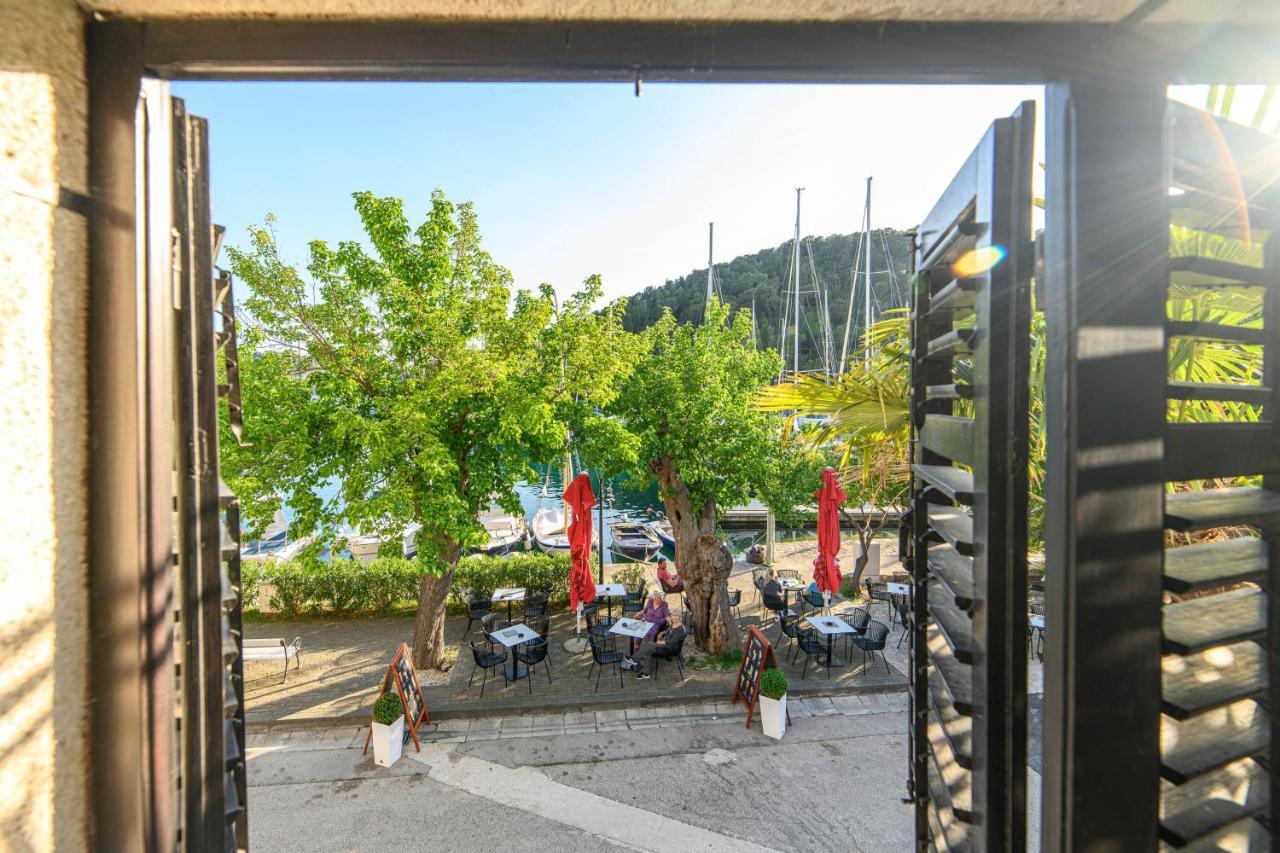 Wine Garden Rooms Скрадин Екстериор снимка