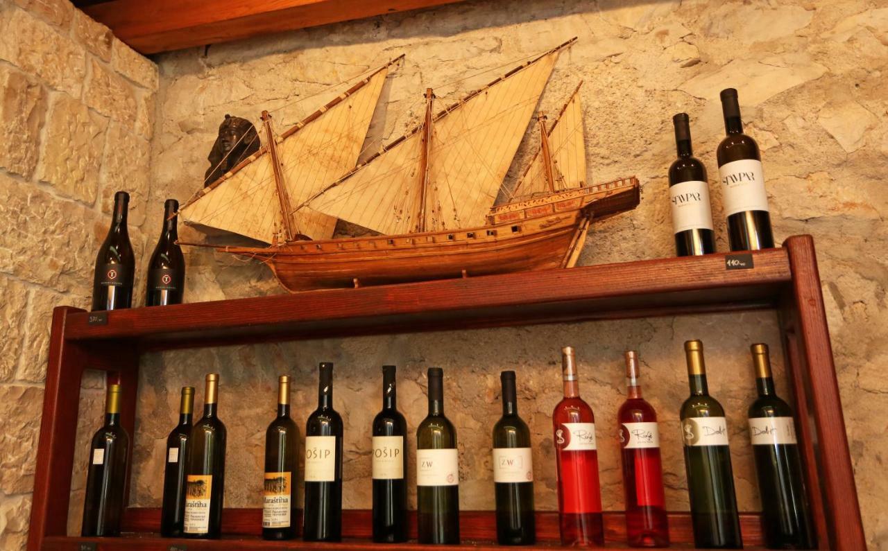 Wine Garden Rooms Скрадин Екстериор снимка